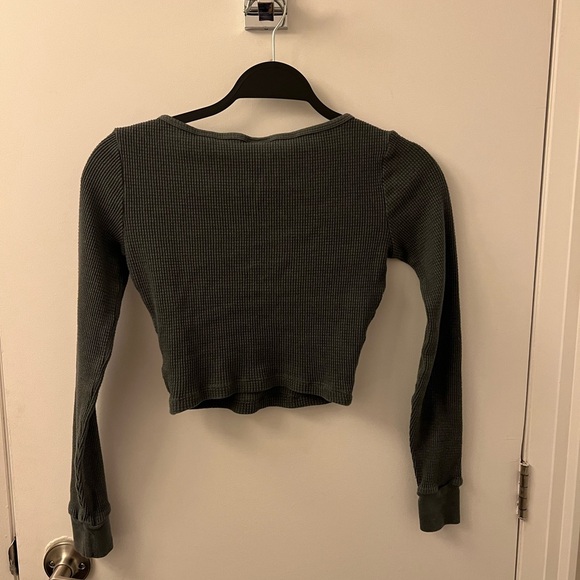 TNA Dark Grey Long Sleeve Crop Top - Picture 6 of 6